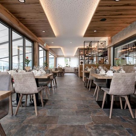 Cafe-Restaurant Bettina Hotel Елмау Екстериор снимка